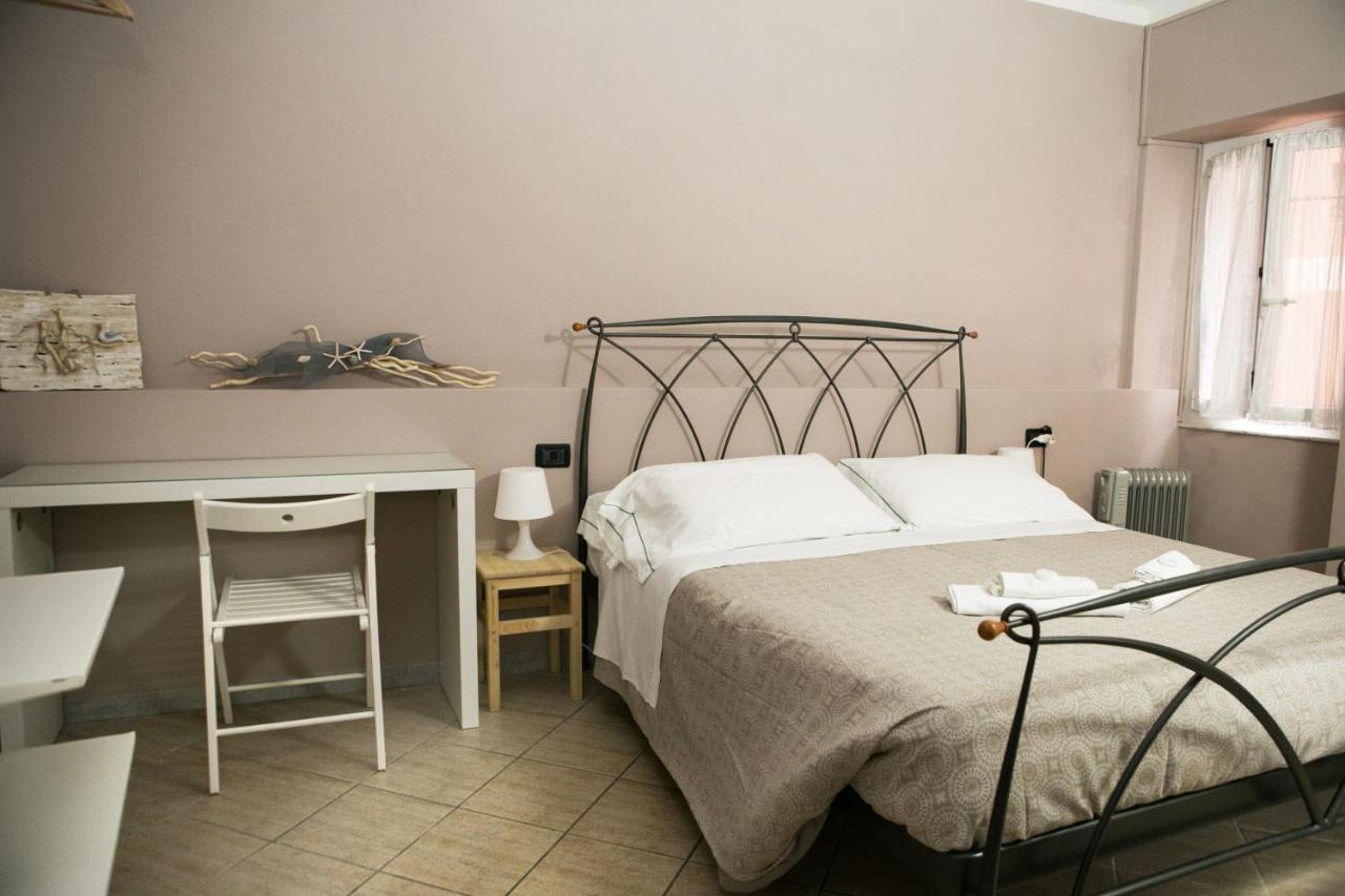 Vernazza2010 Rooms Kültér fotó