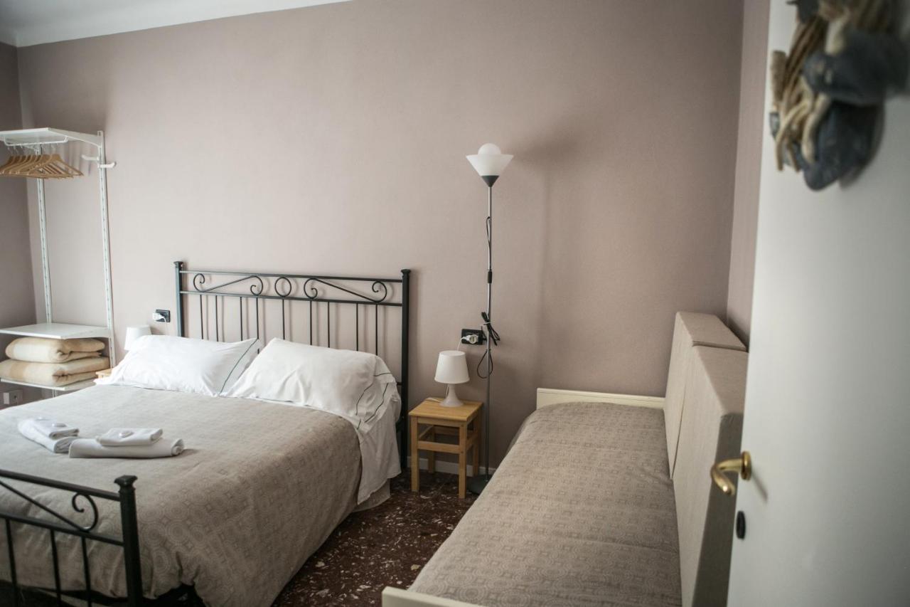Vernazza2010 Rooms Kültér fotó